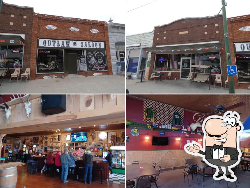 Outlaw Saloon