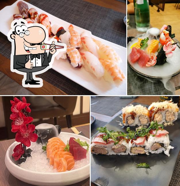 Momo Restaurant