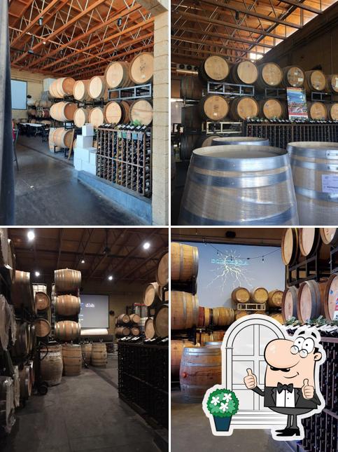 Solterra Winery & Kitchen