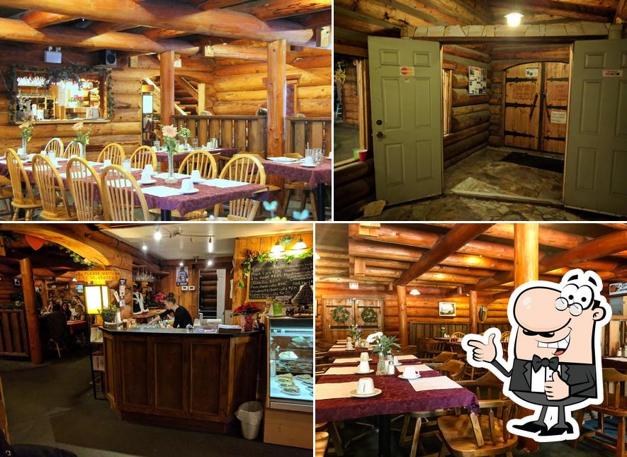 Trappers Restaurant