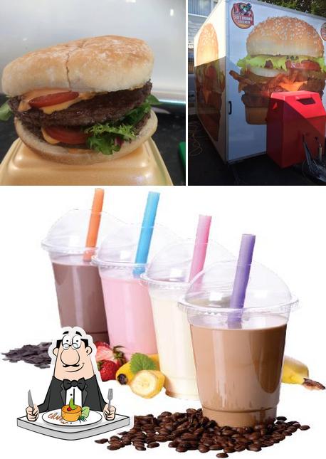 The Warren "Blake's burgers",