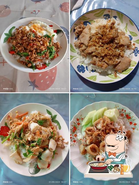 ร้านก๋วยจั๊บ สูตรคุณป้า มะเกลือเก่า