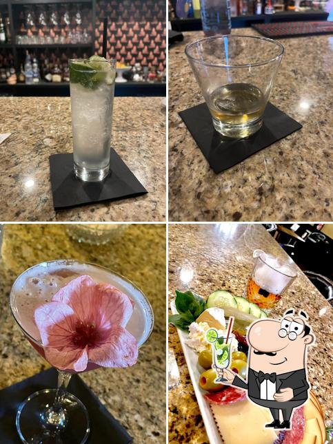 Down Town Lounge