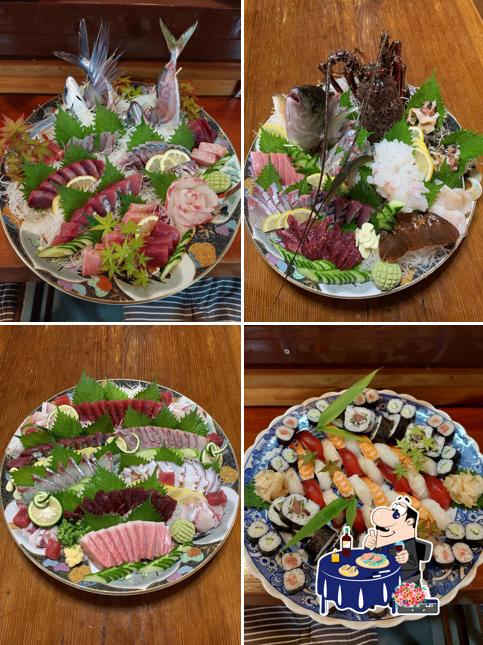 駅前食堂 楽家