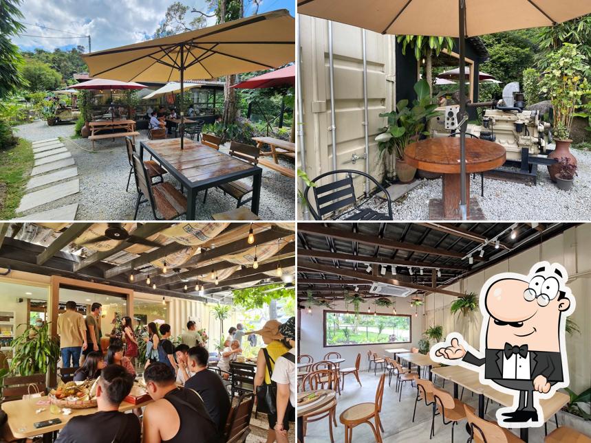 2 Acres Cafe