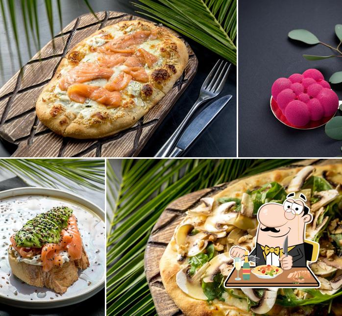 Еда в "Not only coffee"