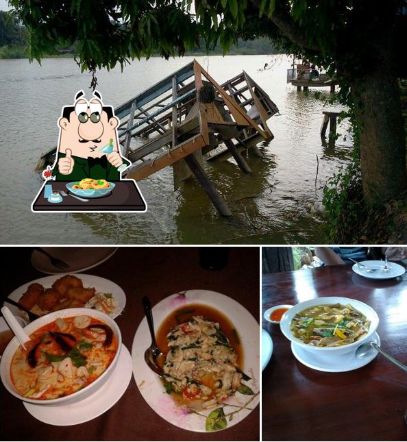 ร้านอาหารจอมจักร