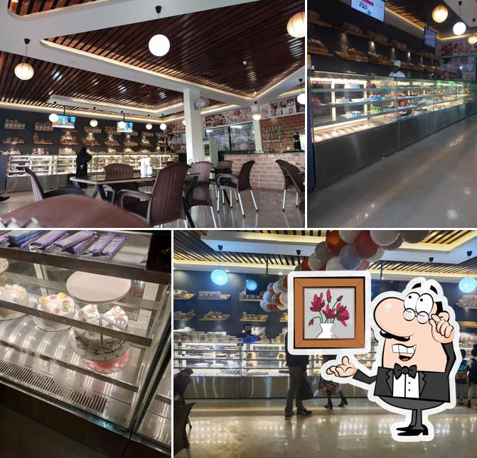 Dominique Bakery