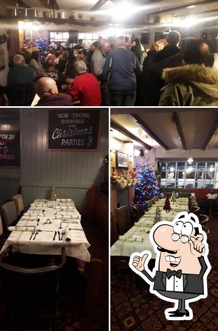 Poundffald Inn