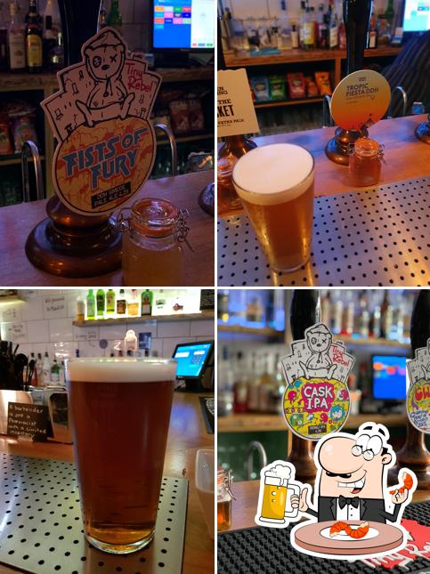 The Portland House Bar