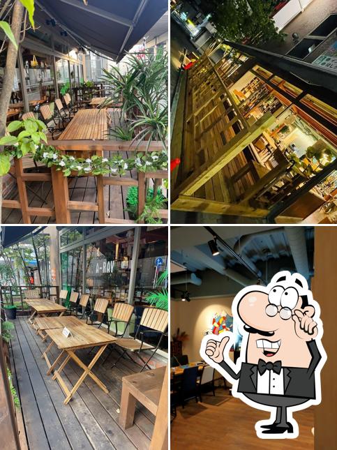 A-RAY ENTERTAINMENT RESTAURANT