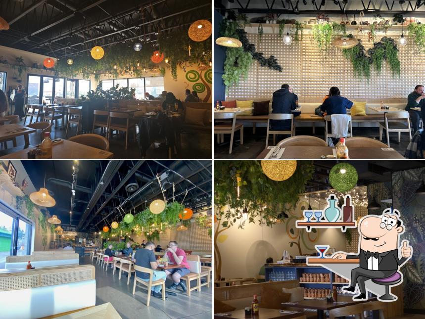 Monki Breakfast Club & Bistro Crowfoot