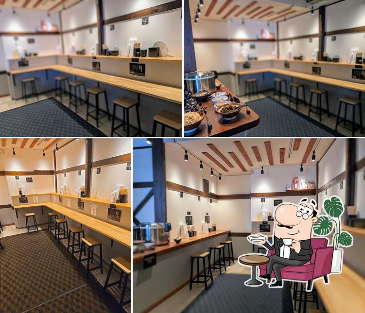 らーめん屋 焔 超濃厚豚骨