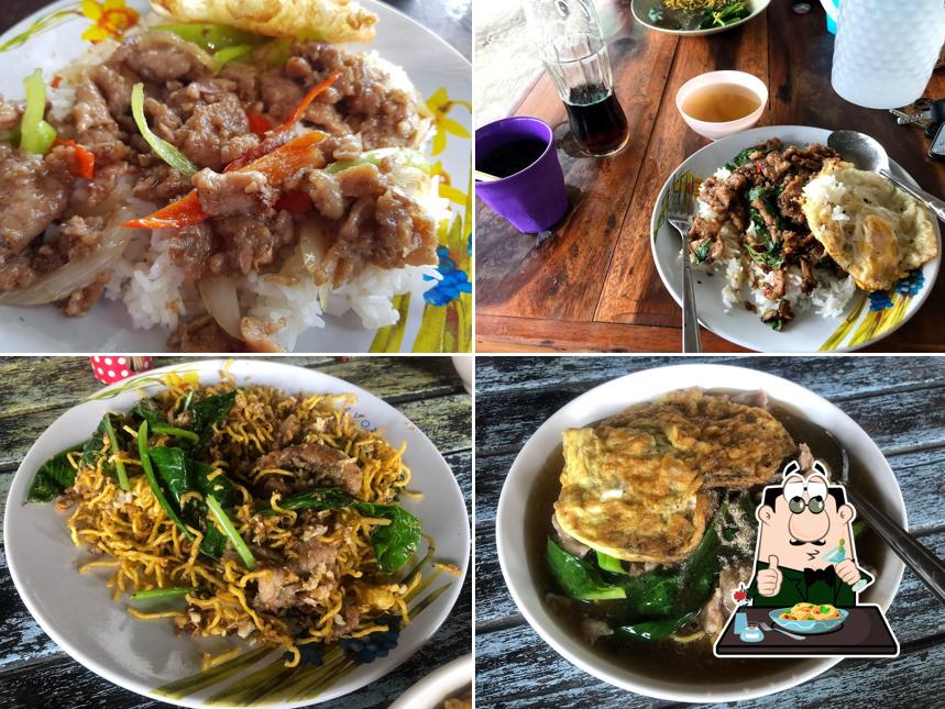 ร้านอาหารตามสั่งหมูนุ่มบ้านนอก