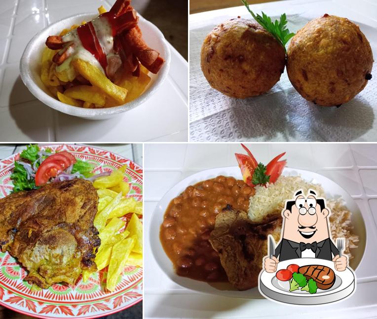 Restaurante EL CIMARRON comida ecuatoriana