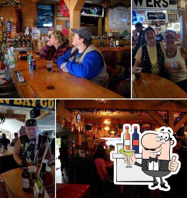 Hidden Inn Bar & Grill