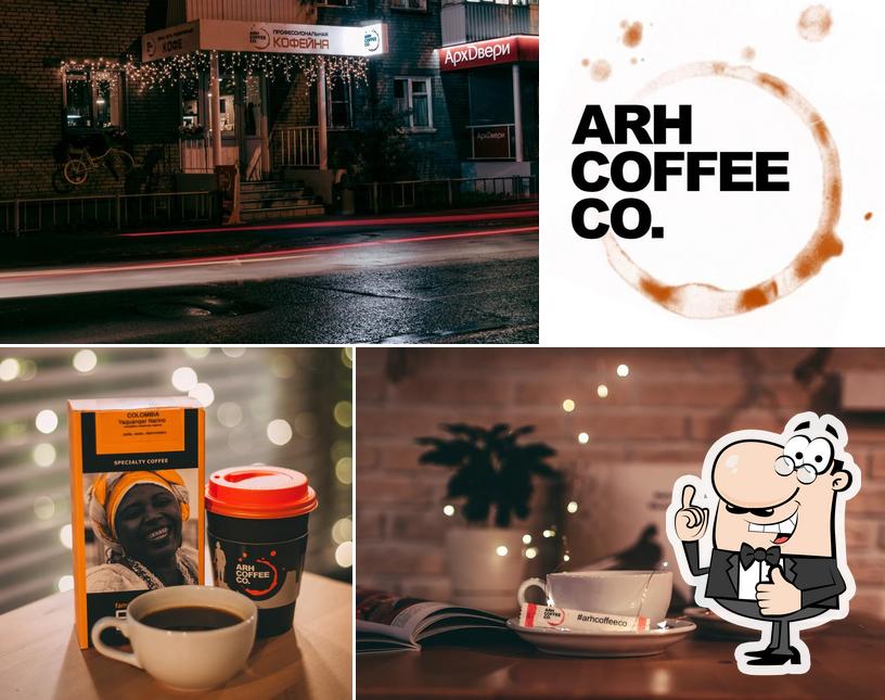 Взгляните на фотографию "Community"