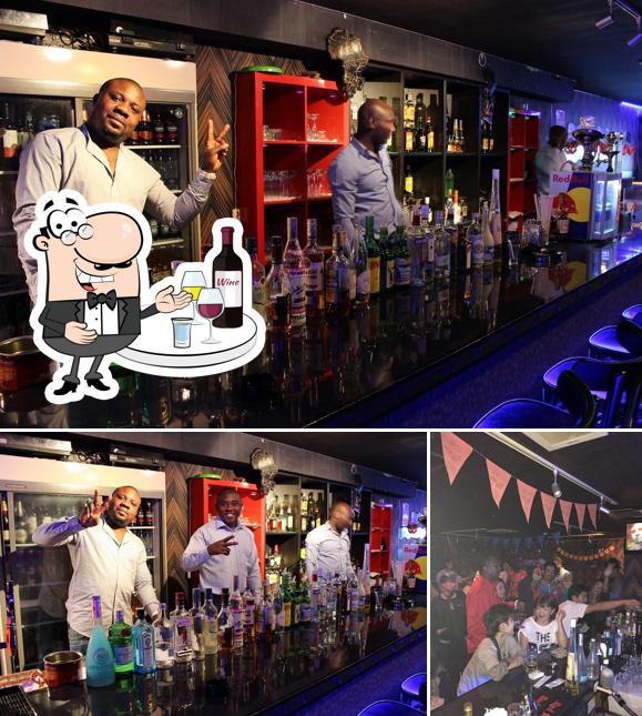KINGZ BAR 津田沼