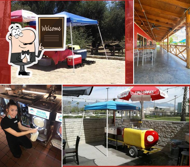 Rivera's Deli N' Dogs
