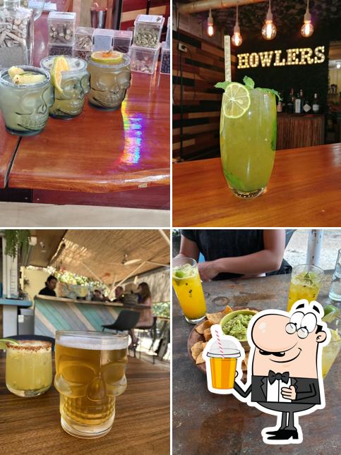 Howler's Beach Lounge