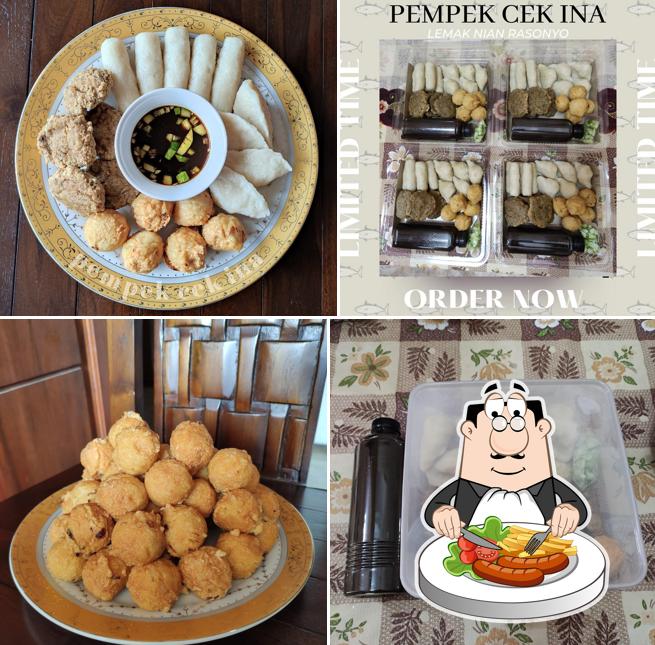 Pempek Cek Ina