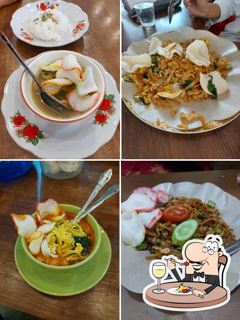 ALVIRA CAFE