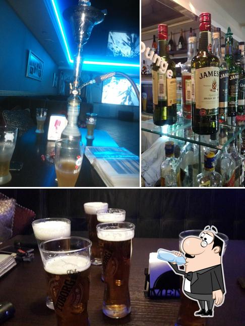 Закажите напиток из меню