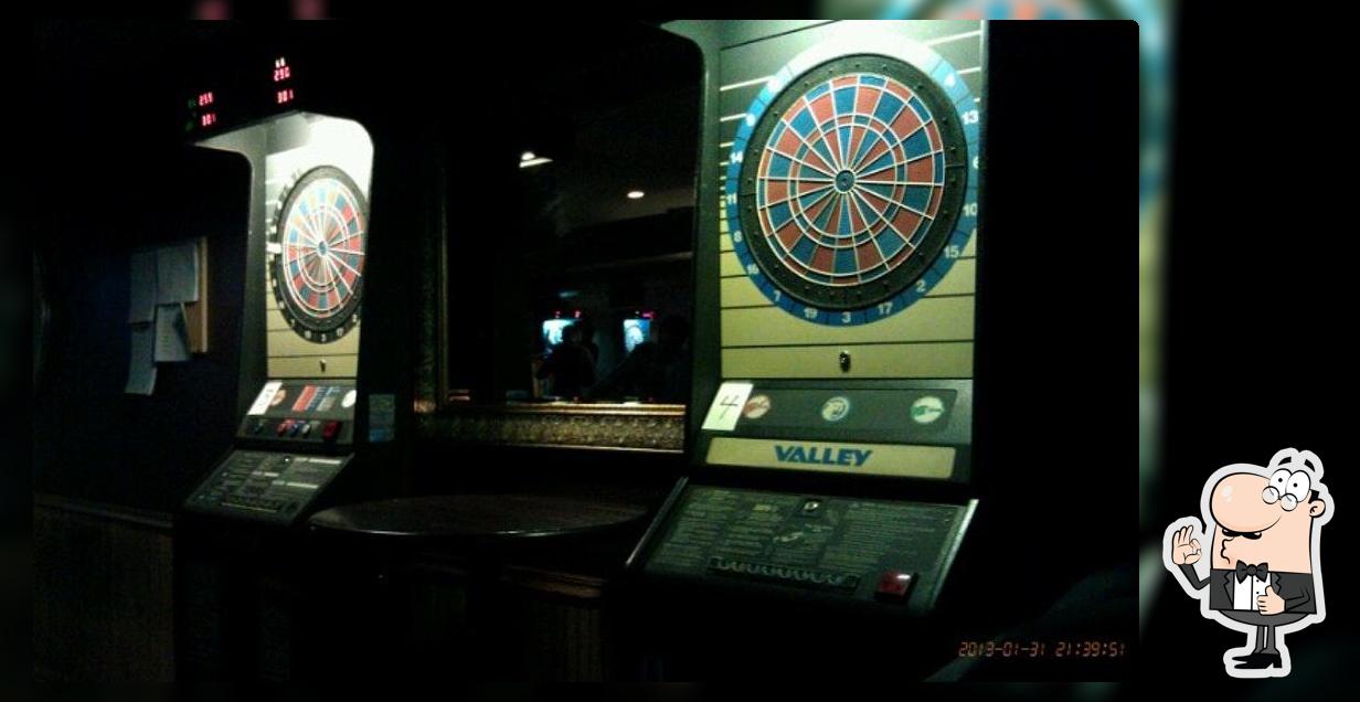 Judges Bar & Grill