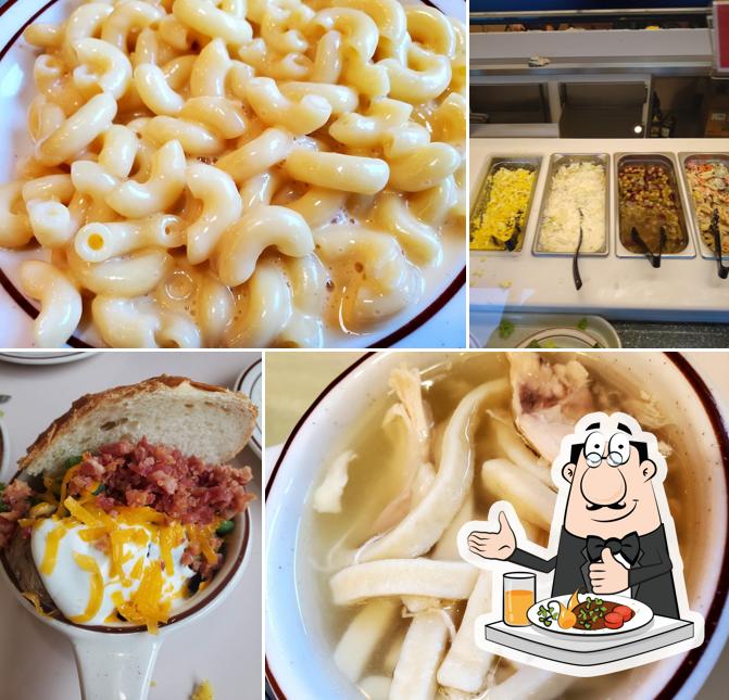 Dollie’s Soup & Salad