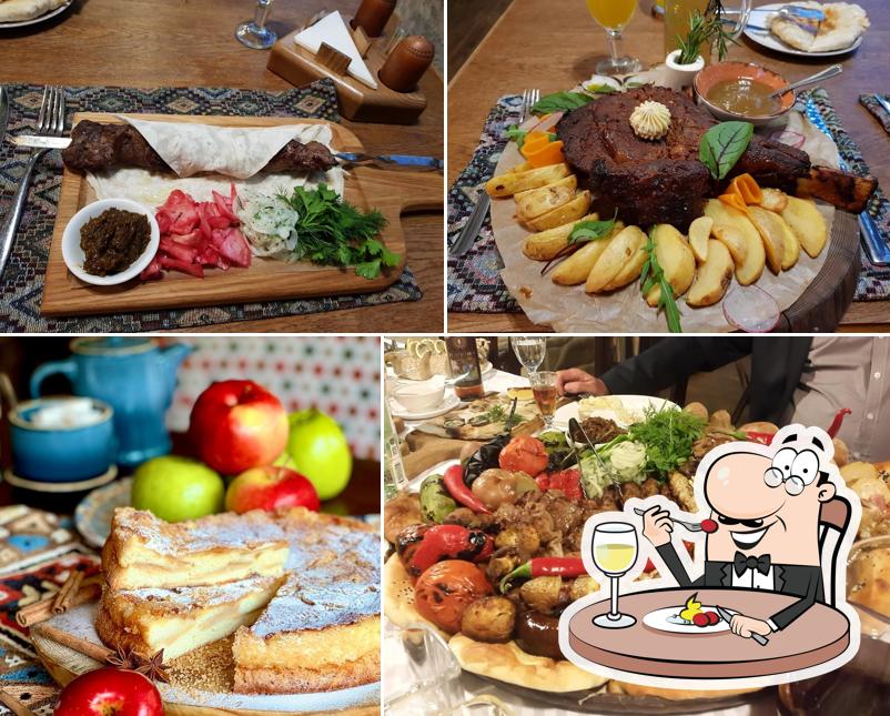 Еда в "Духане"