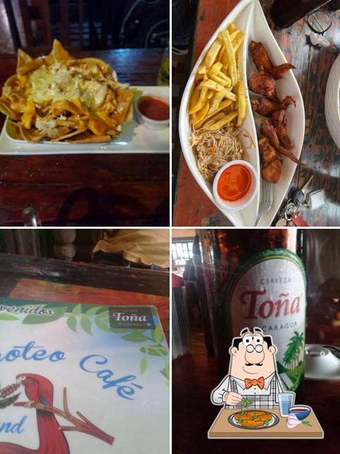 Picoteo Cafe