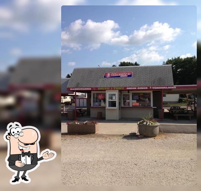 Outlaws Drive In