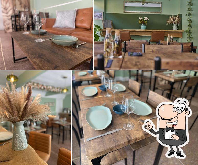 Restaurant Vine & Plate