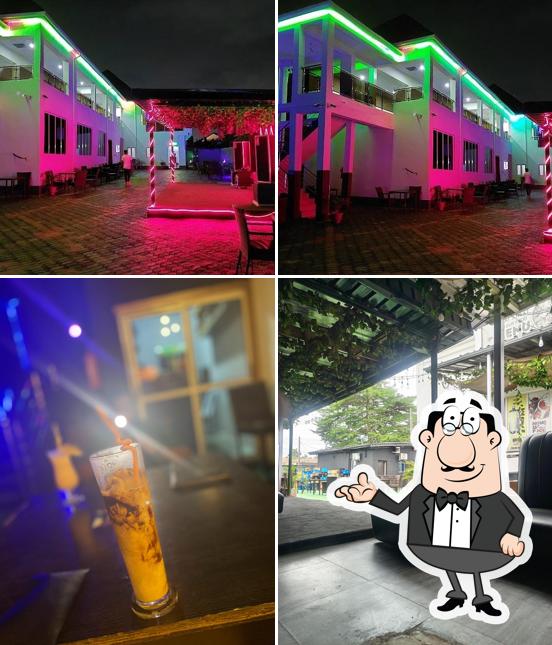 Somewhere Restaurant & Lounge