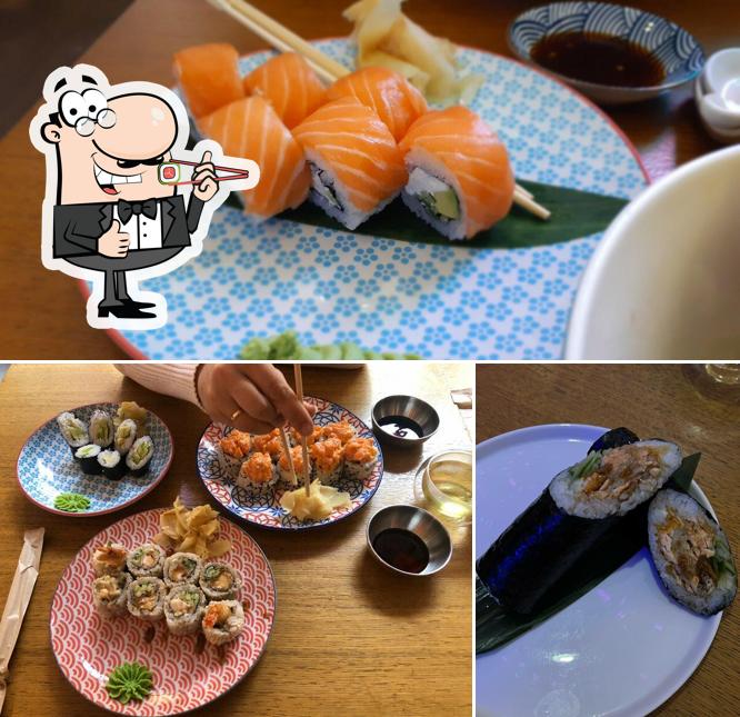 Попробуйте разные виды суши