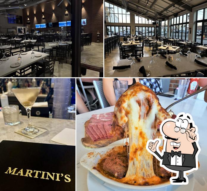 Martinis Bar & Patio