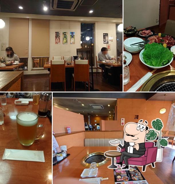 Yakiniku Restaurant Higashiyama Hirosaki Store