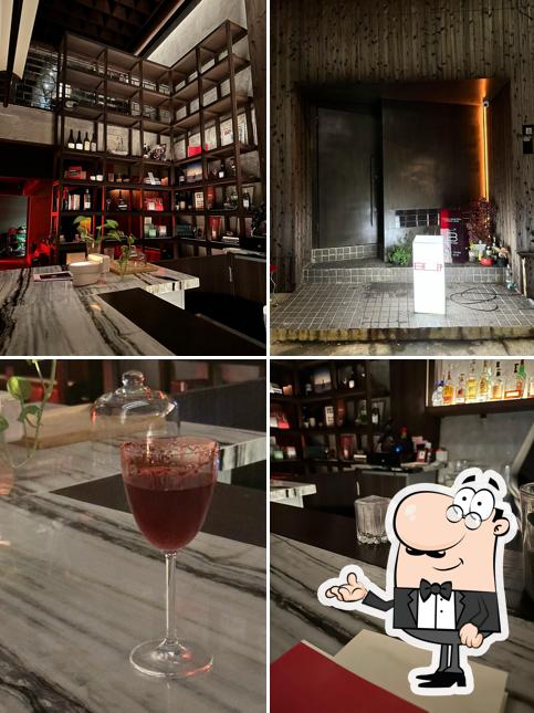 Be_____ep books and bar