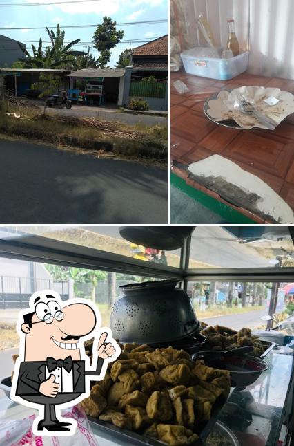 Rujak Cingur Pak Udin