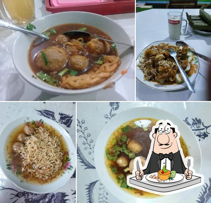 tahu campur Mboo