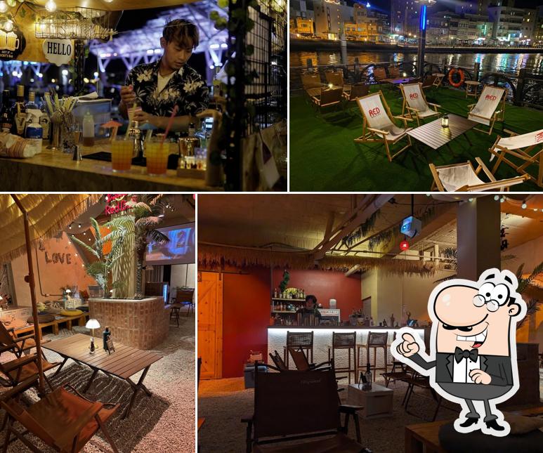 Red Bar & Coffee 咖啡酒吧