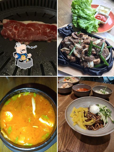 Еда в "Корейском ресторане МаккоЛи"