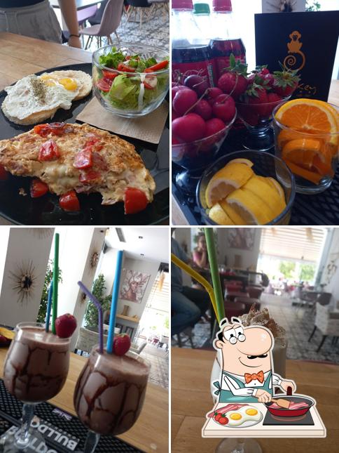 Monkey Cafe Bar Rafina