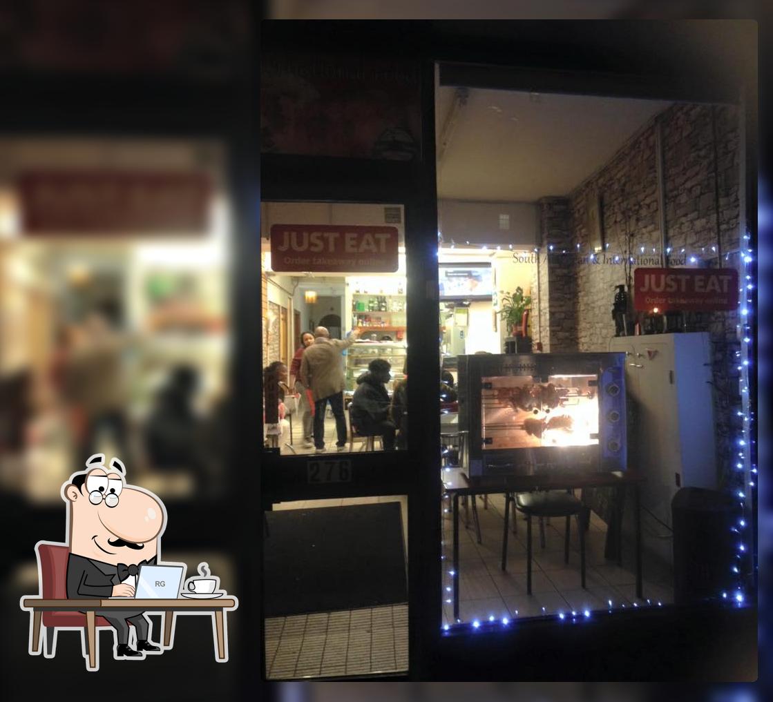 Latinos - Café, Bar & Restaurant