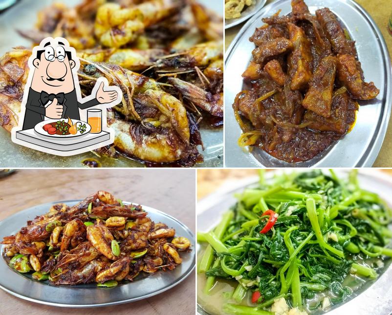 Shee Yaan Restaurant • 喜燕楼