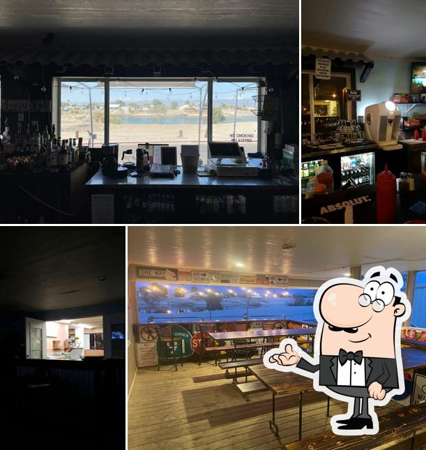 19th Hole Bar & Grill