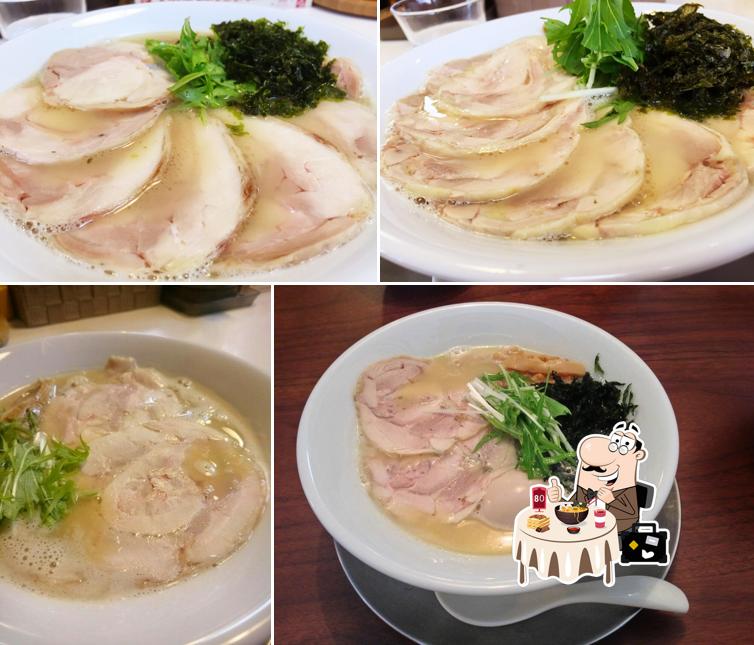 鶏白湯ラーメン風見鶏