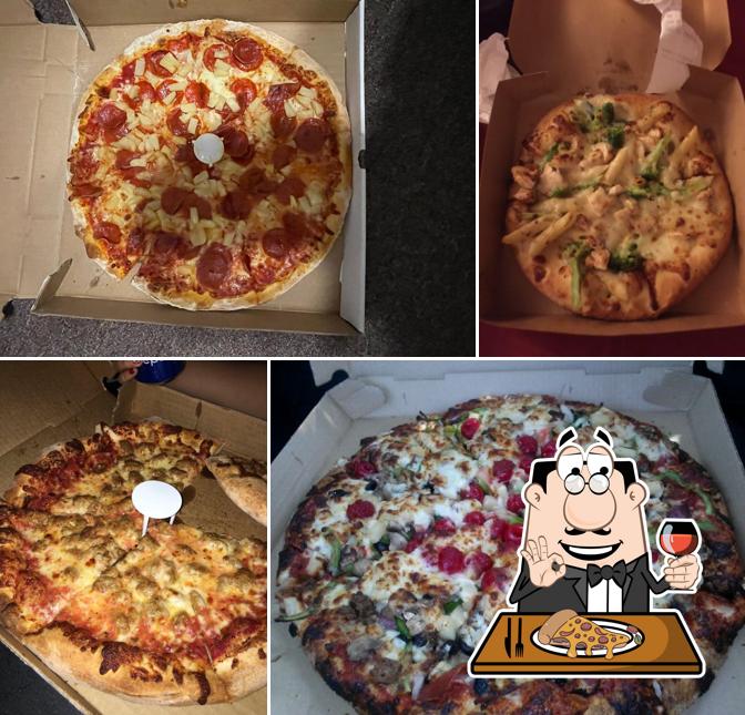 Mandee's Pizza - Lynn, MA