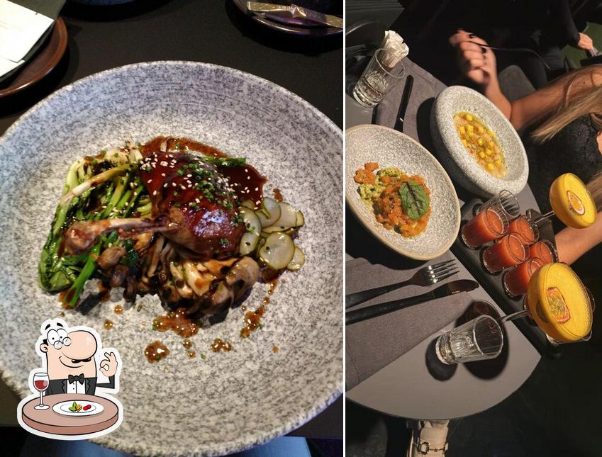 Еда в "10 by Ten"