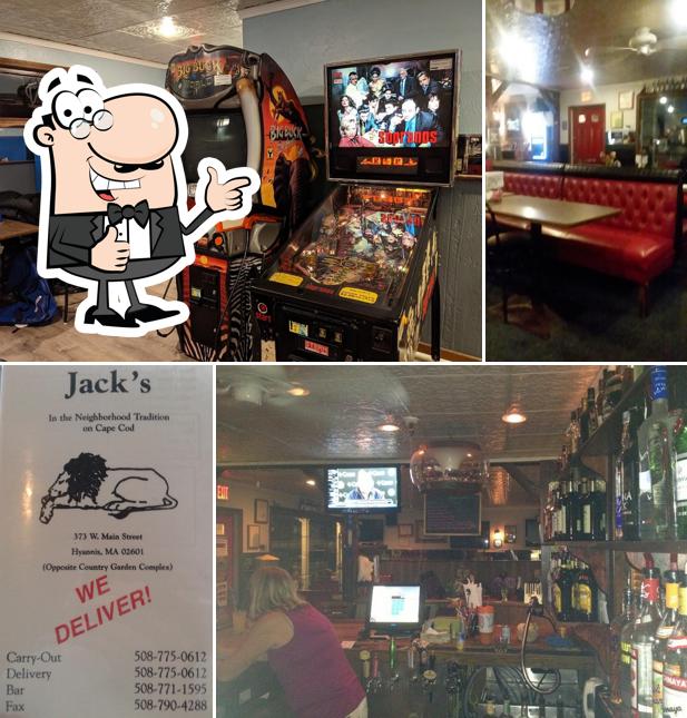 Jack's Lounge